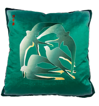 Load image into Gallery viewer, Swallows Wheel in Turquoise & Teal Ombré on Shimmer Velvet
