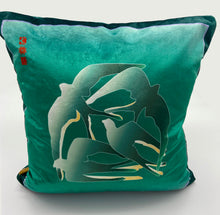 Load image into Gallery viewer, Swallows Wheel in Turquoise & Teal Ombré on Shimmer Velvet