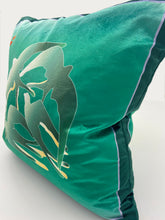 Load image into Gallery viewer, Swallows Wheel in Turquoise & Teal Ombré on Shimmer Velvet