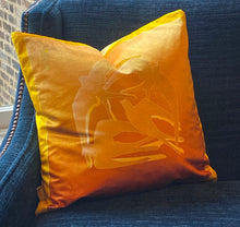 Load image into Gallery viewer, Swallows Wheel in Yellow & Orange Ombré on Shimmer Velvet